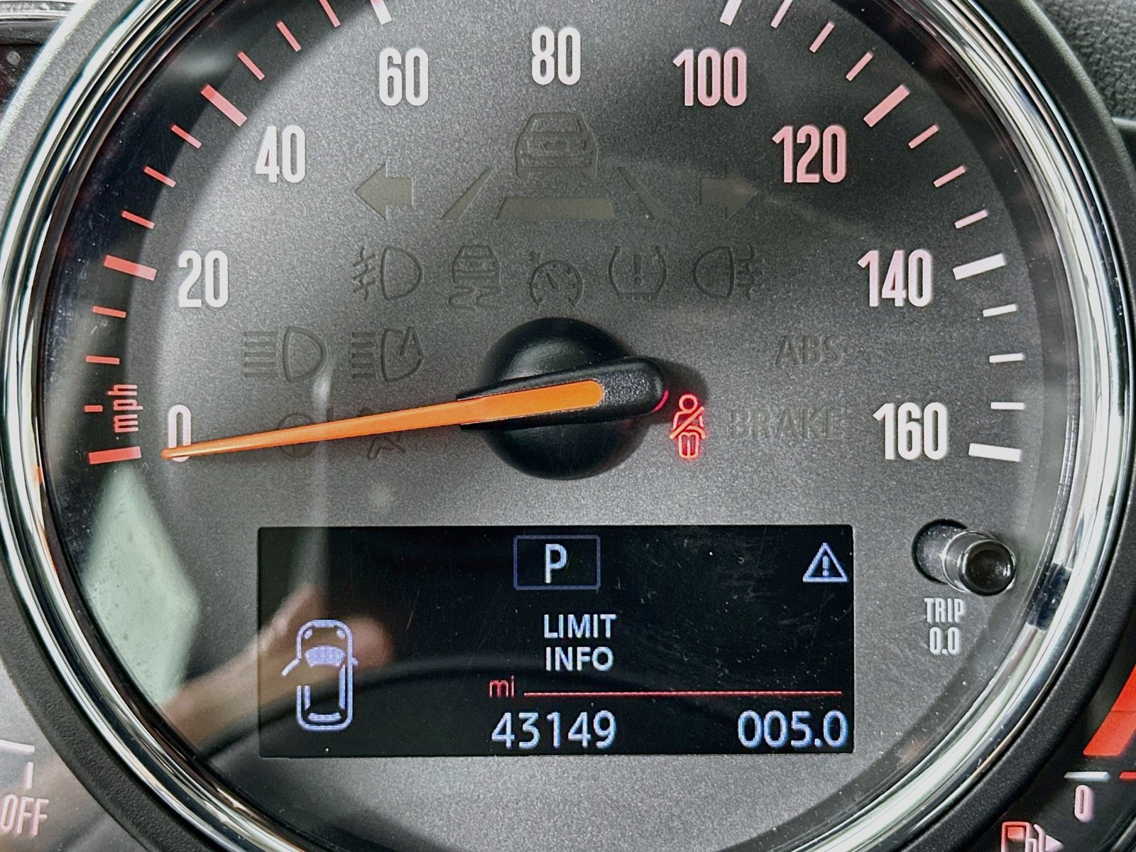 Used 2019 MINI Cooper Countryman S w/ Premium Package FWD image 12
