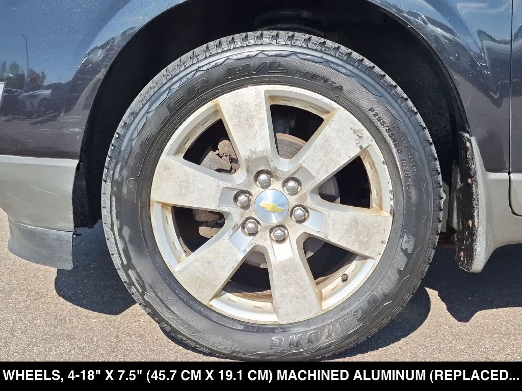Used 2011 Chevrolet Traverse LT AWD/4WD image 16