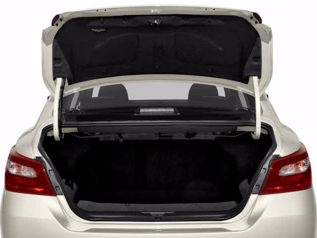 Used 2018 Nissan Altima 2.5 SV FWD image 11