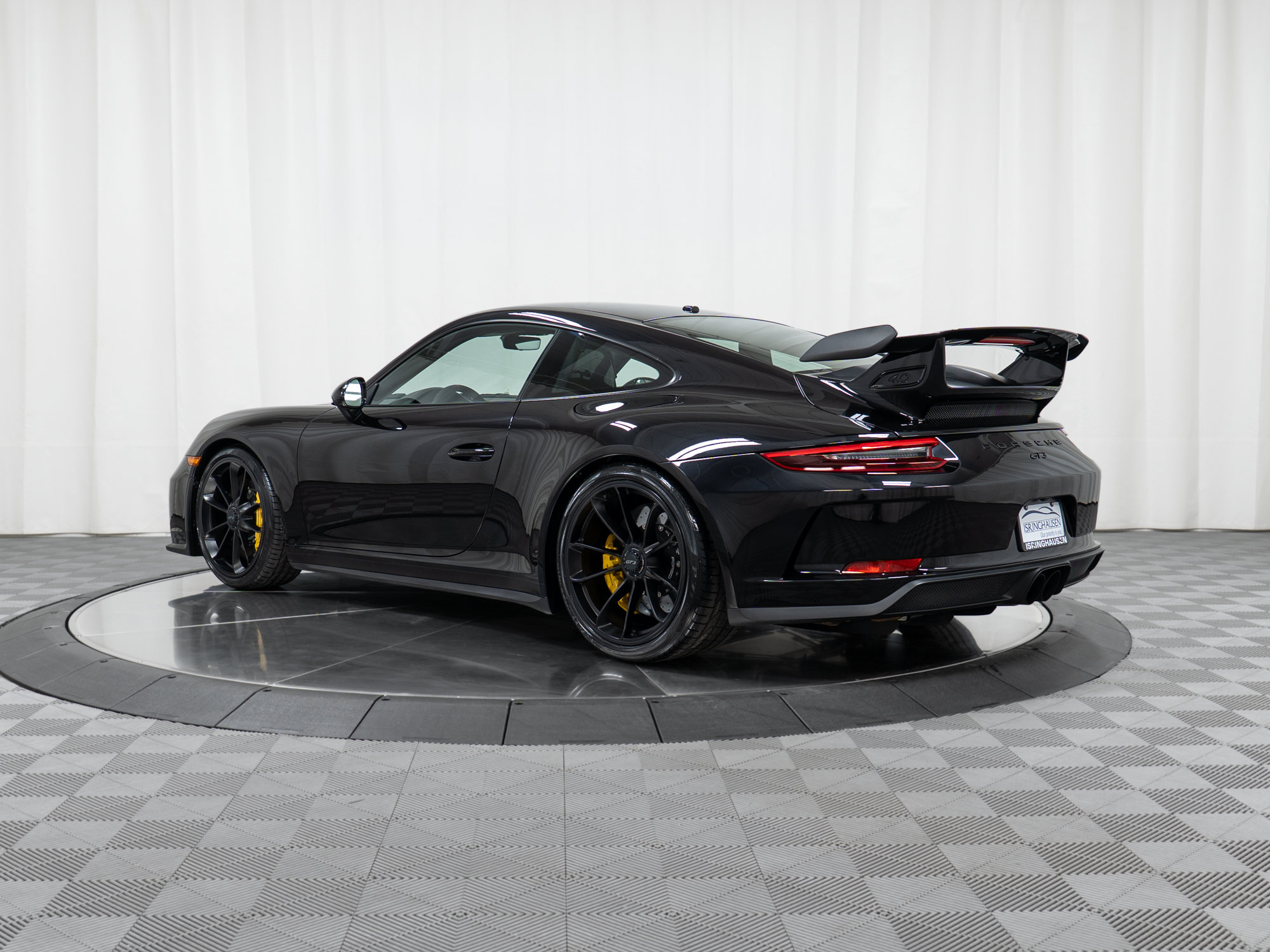 Certified 2018 Porsche 911 GT3 RWD image 3
