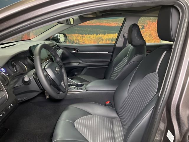 Used 2024 Toyota Camry SE AWD/4WD image 19