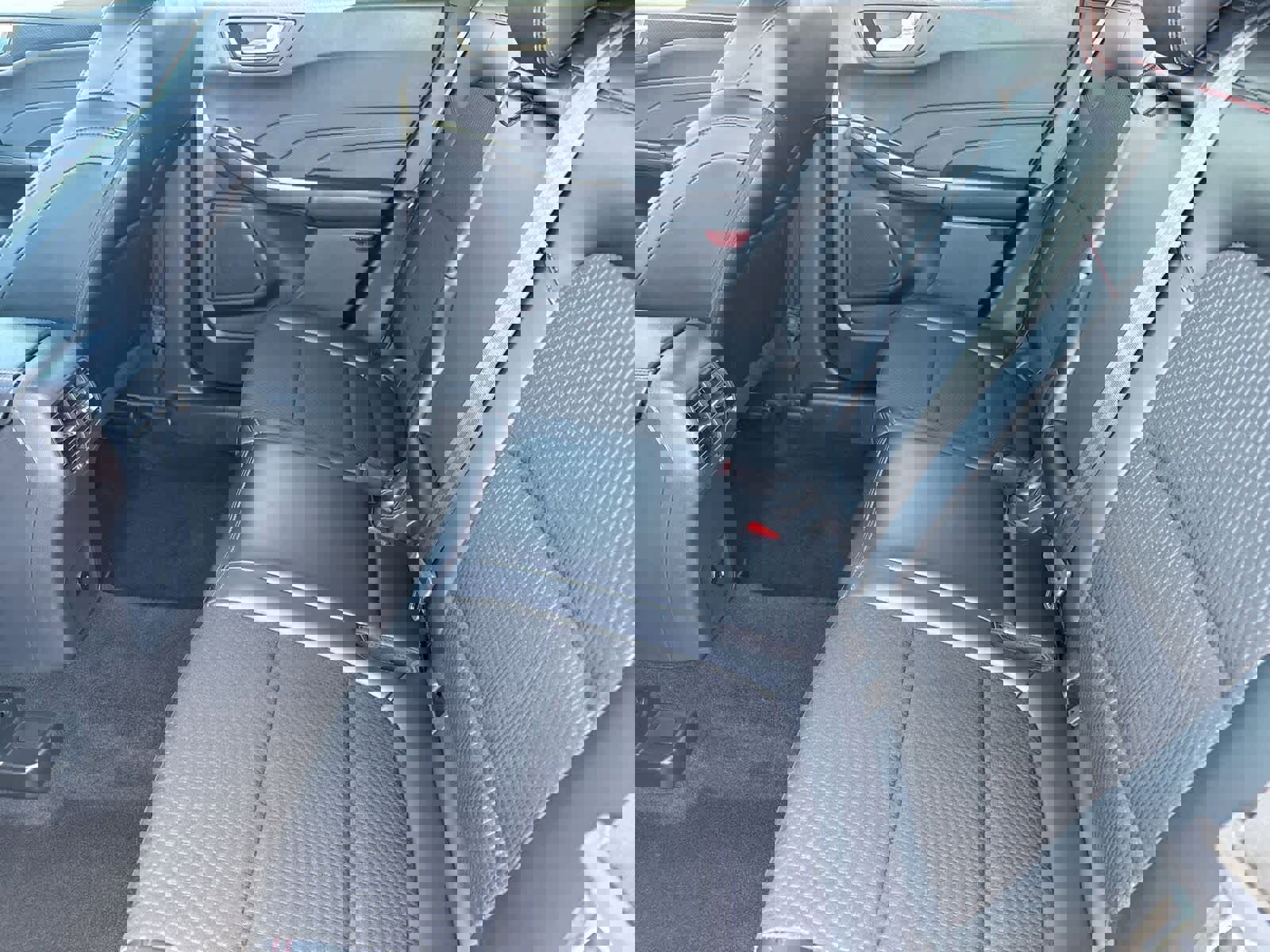 Used 2025 Ford Escape ST-Line image 14