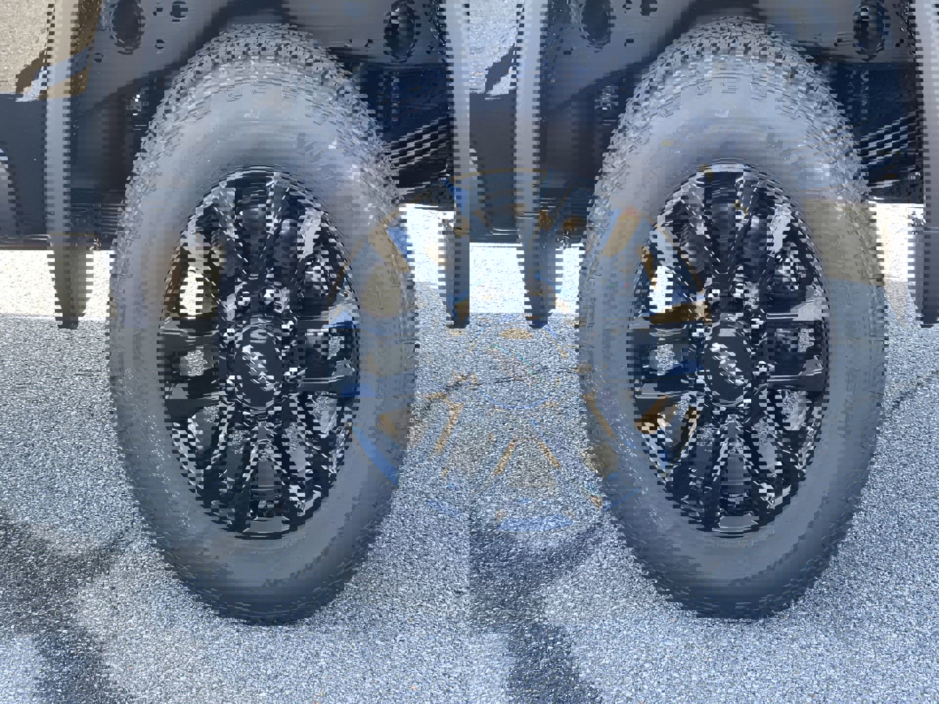 Used 2025 Chevrolet Silverado 2500 Custom w/ Custom Blackout Package image 34