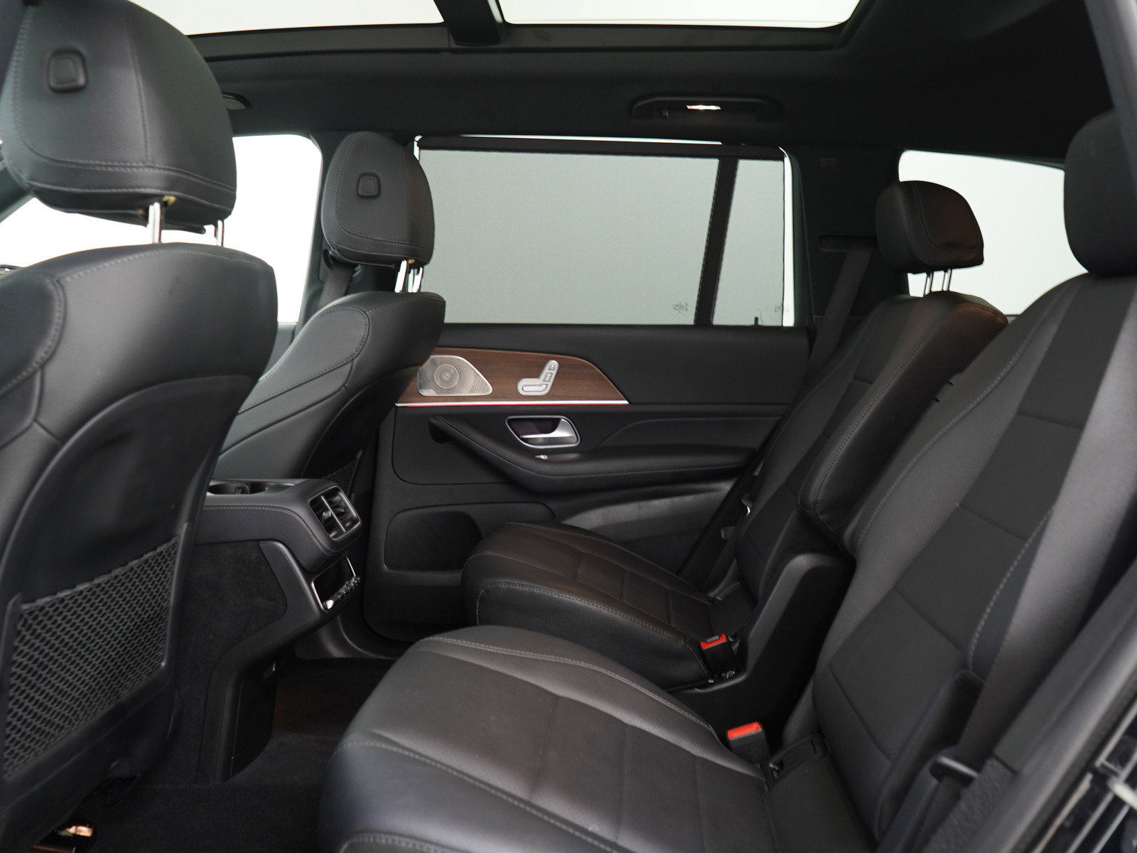 Used 2024 Mercedes-Benz GLS 450 4MATIC image 20