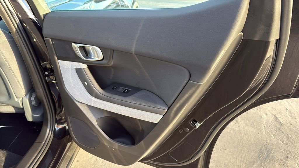 Used 2024 Polestar Polestar 2 w/ Pilot Pack image 30