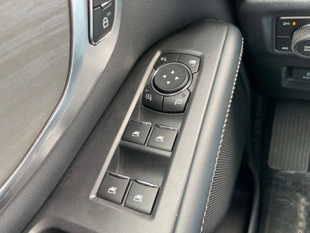 Used 2025 Ford Expedition Platinum AWD/4WD image 31