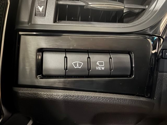 Used 2025 Lexus ES 300h Ultra Luxury w/ Accessory Package (Z1) FWD image 18