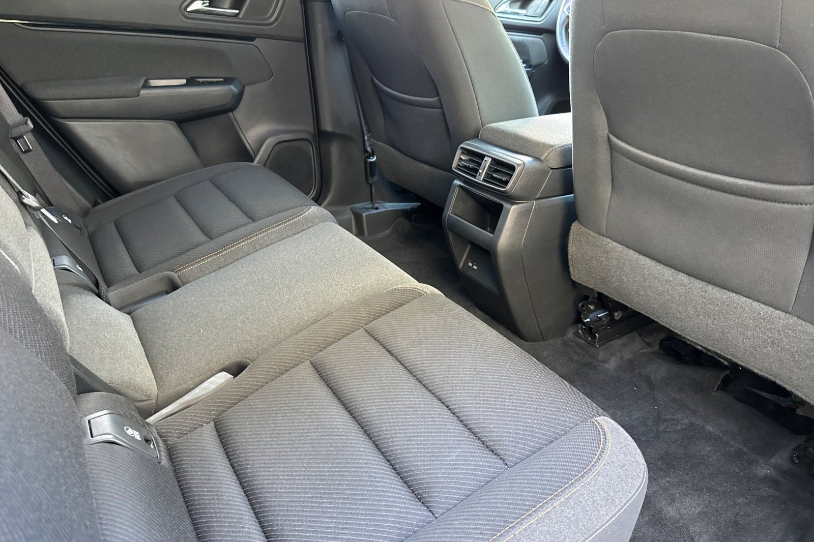 Used 2024 Honda Prologue EX image 33