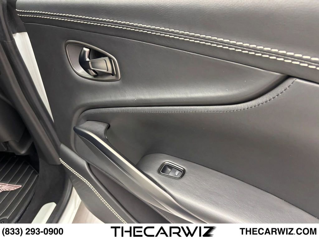 Used 2021 Aston Martin DBX AWD/4WD image 95