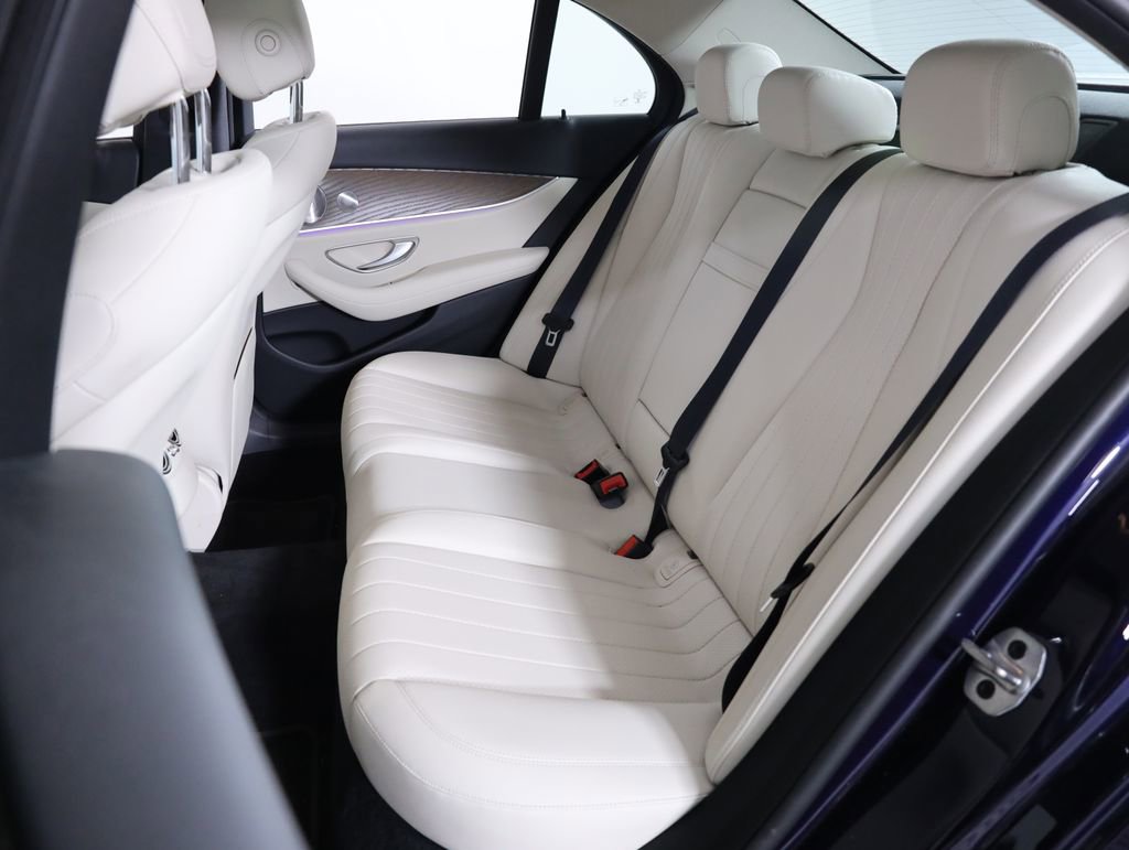 Used 2020 Mercedes-Benz E 350 4MATIC Sedan image 31