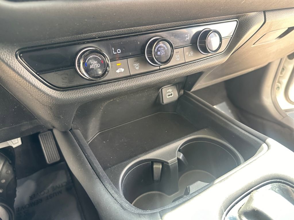 Certified 2024 Honda HR-V LX image 20