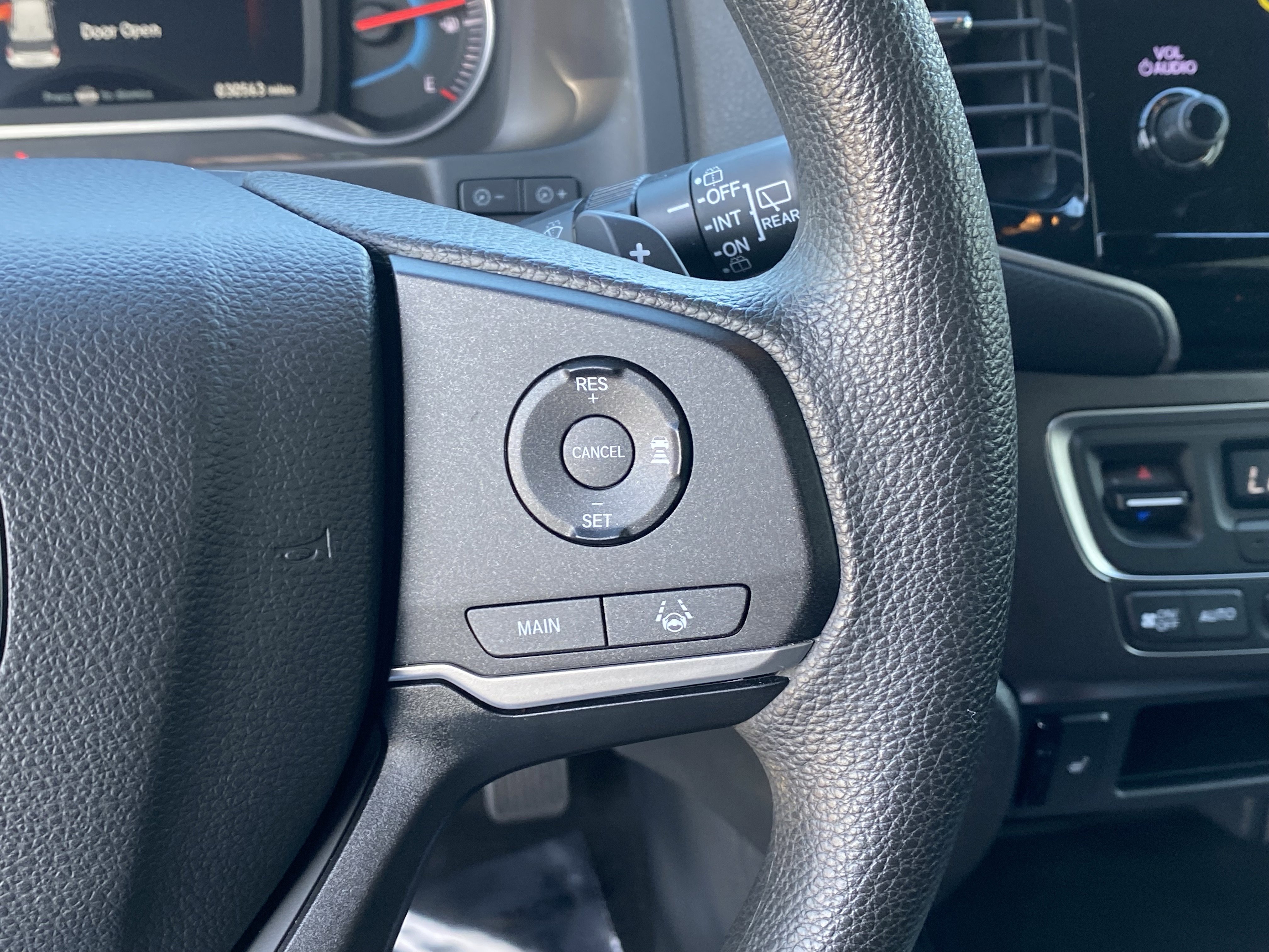 Used 2022 Honda Pilot Sport image 27