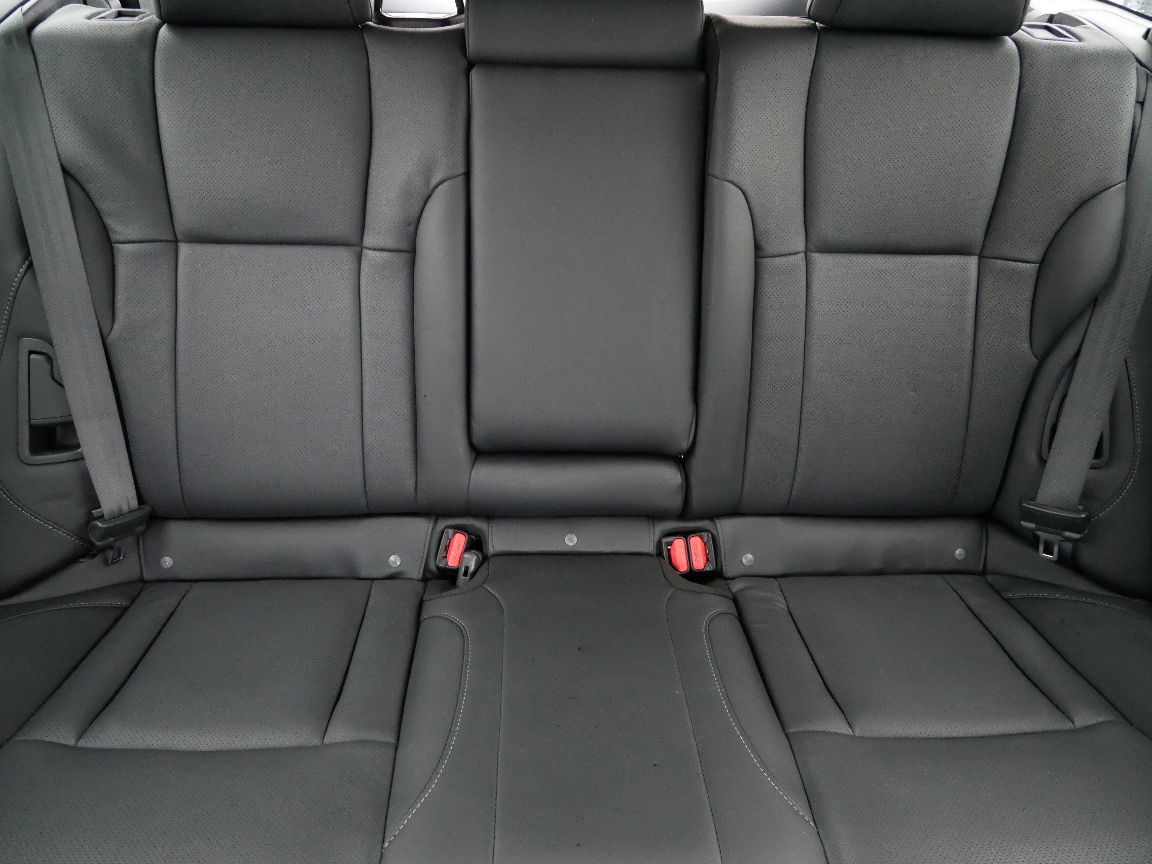 Used 2020 Subaru Outback Limited image 13