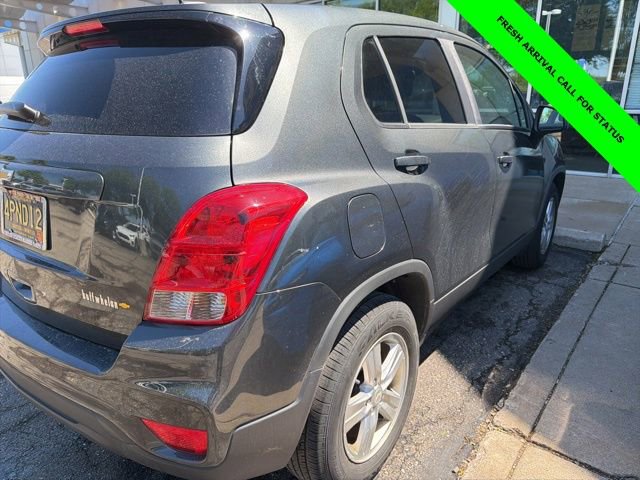 Used 2020 Chevrolet Trax LS w/ Tint and Cruise Package FWD image 12