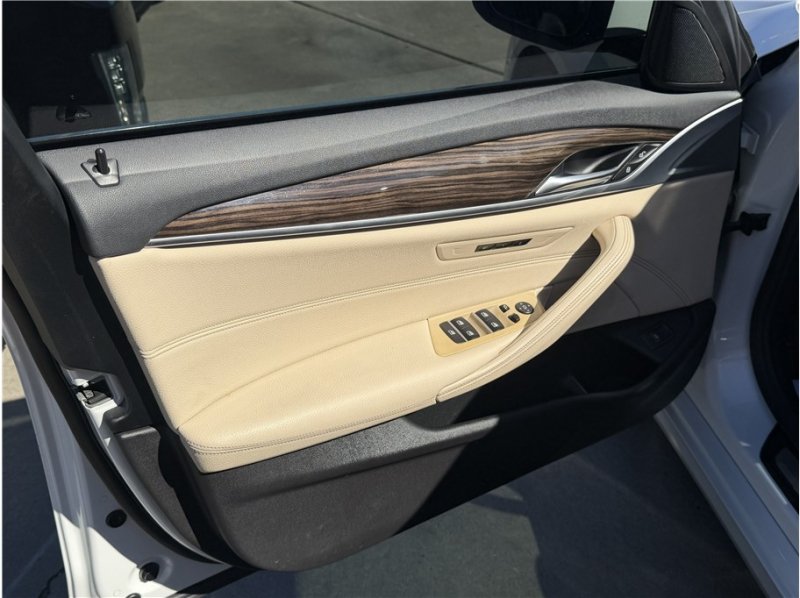 Used 2019 BMW 540i RWD image 15
