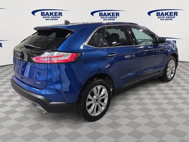 Used 2024 Ford Edge Titanium image 8
