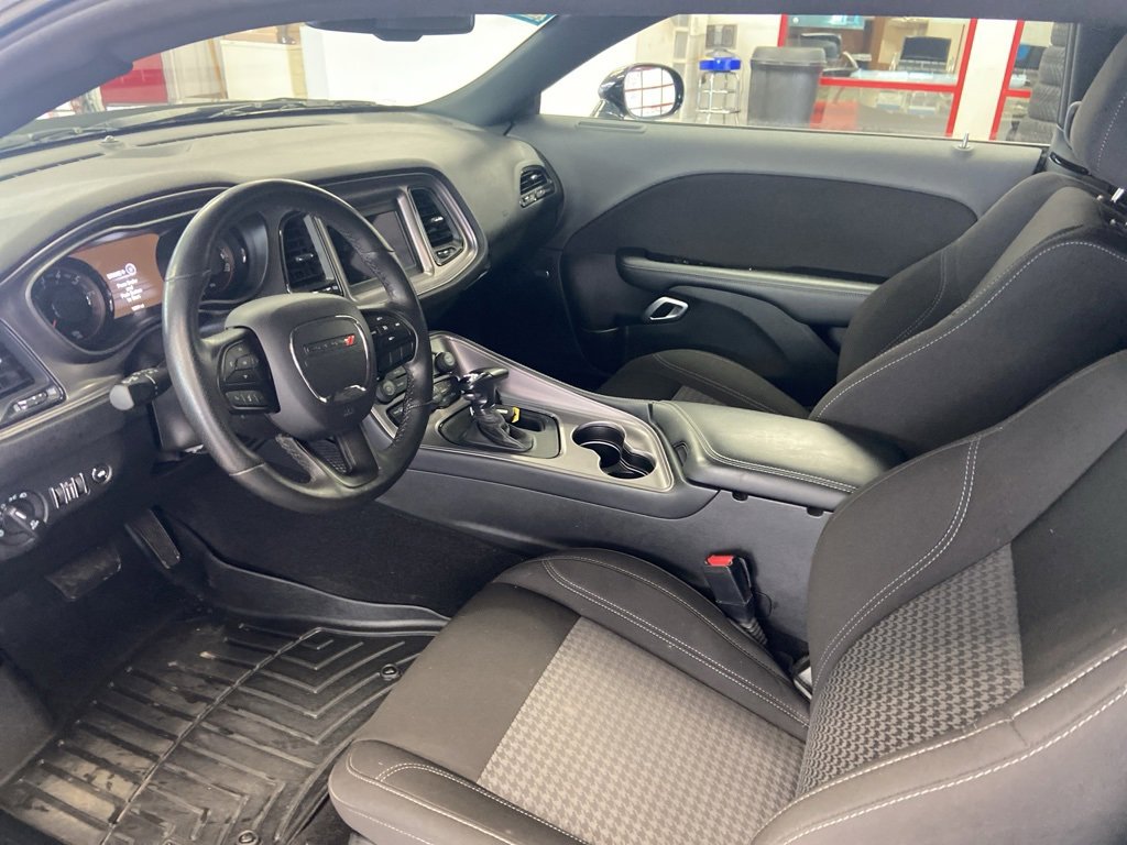 Certified 2023 Dodge Challenger SXT w/ Blacktop Package image 8
