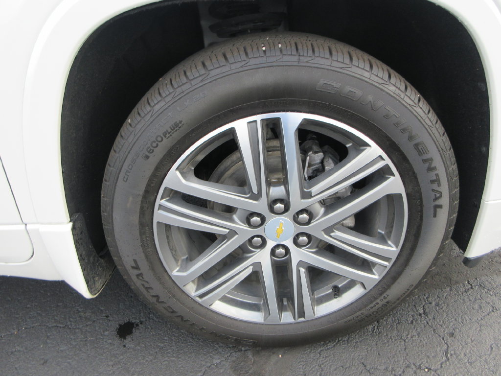 Used 2023 Chevrolet Traverse High Country AWD/4WD image 9
