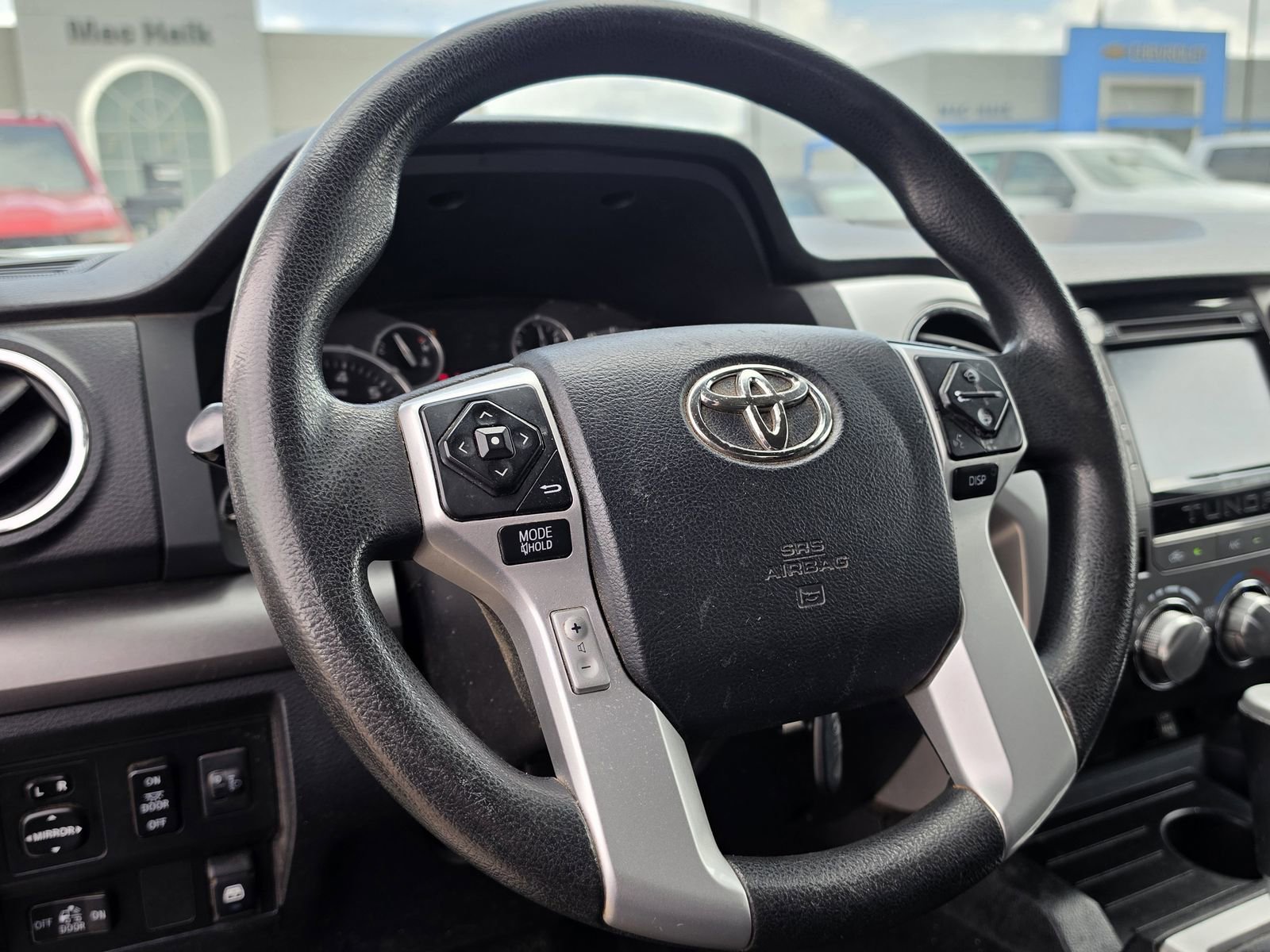 Used 2017 Toyota Tundra SR5 image 18
