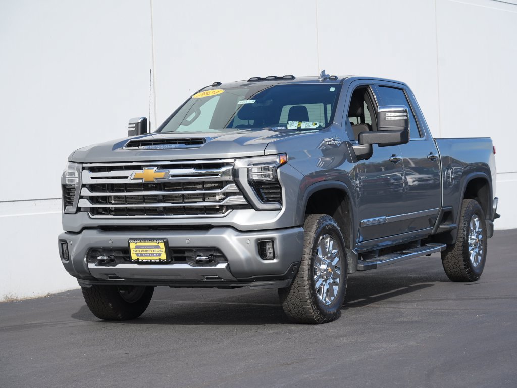 Certified 2024 Chevrolet Silverado 3500 High Country w/ High Country Premium Package AWD/4WD image 8