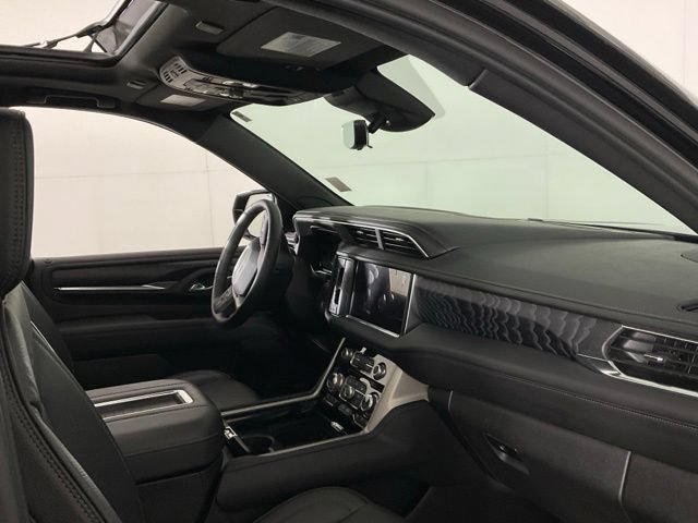 Used 2024 GMC Yukon Denali w/ Denali Reserve Package AWD/4WD image 26