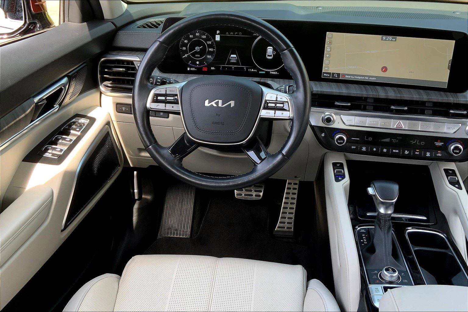 Used 2023 Kia Telluride SX image 5