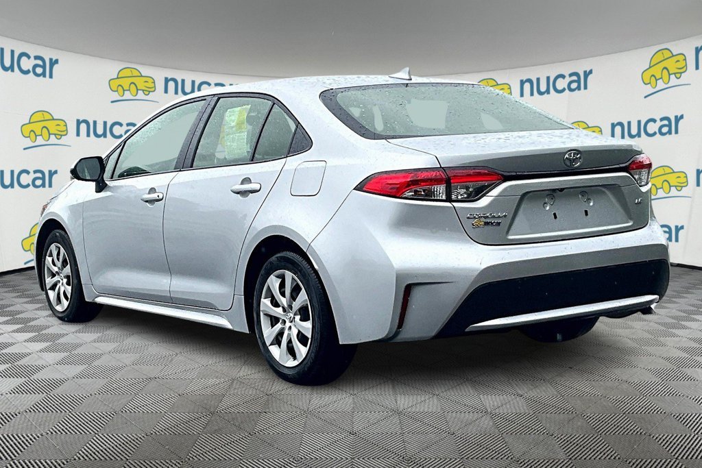 Used 2021 Toyota Corolla LE w/ Carpet Mat Package (TMS) FWD image 4