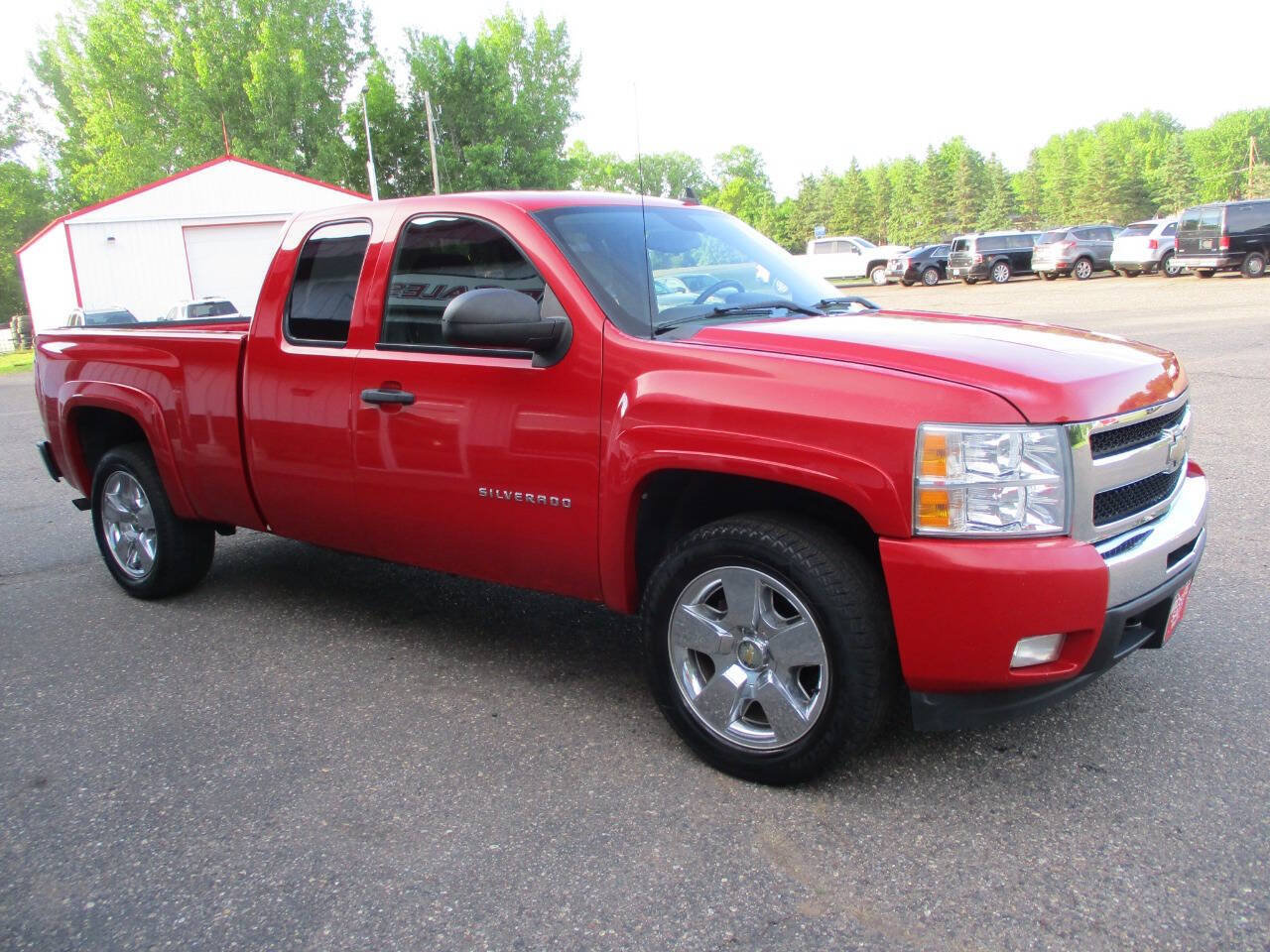 Used 2011 Chevrolet Silverado 1500 LT w/ All-Star Edition AWD/4WD image 11