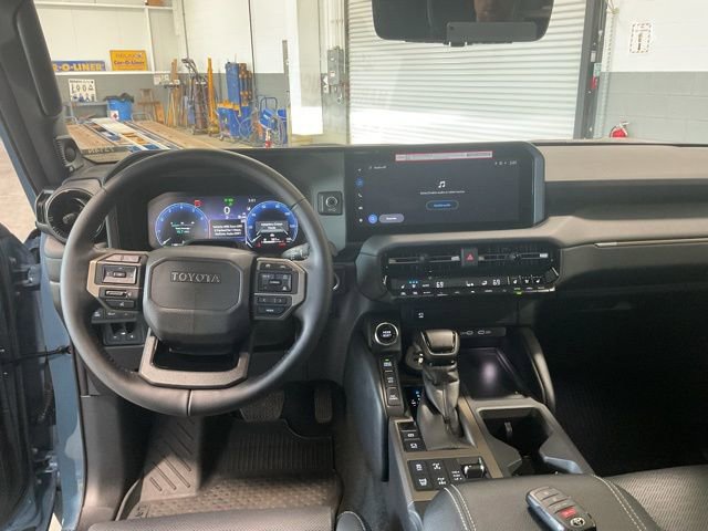 Used 2025 Toyota Land Cruiser w/ Premium Package image 12