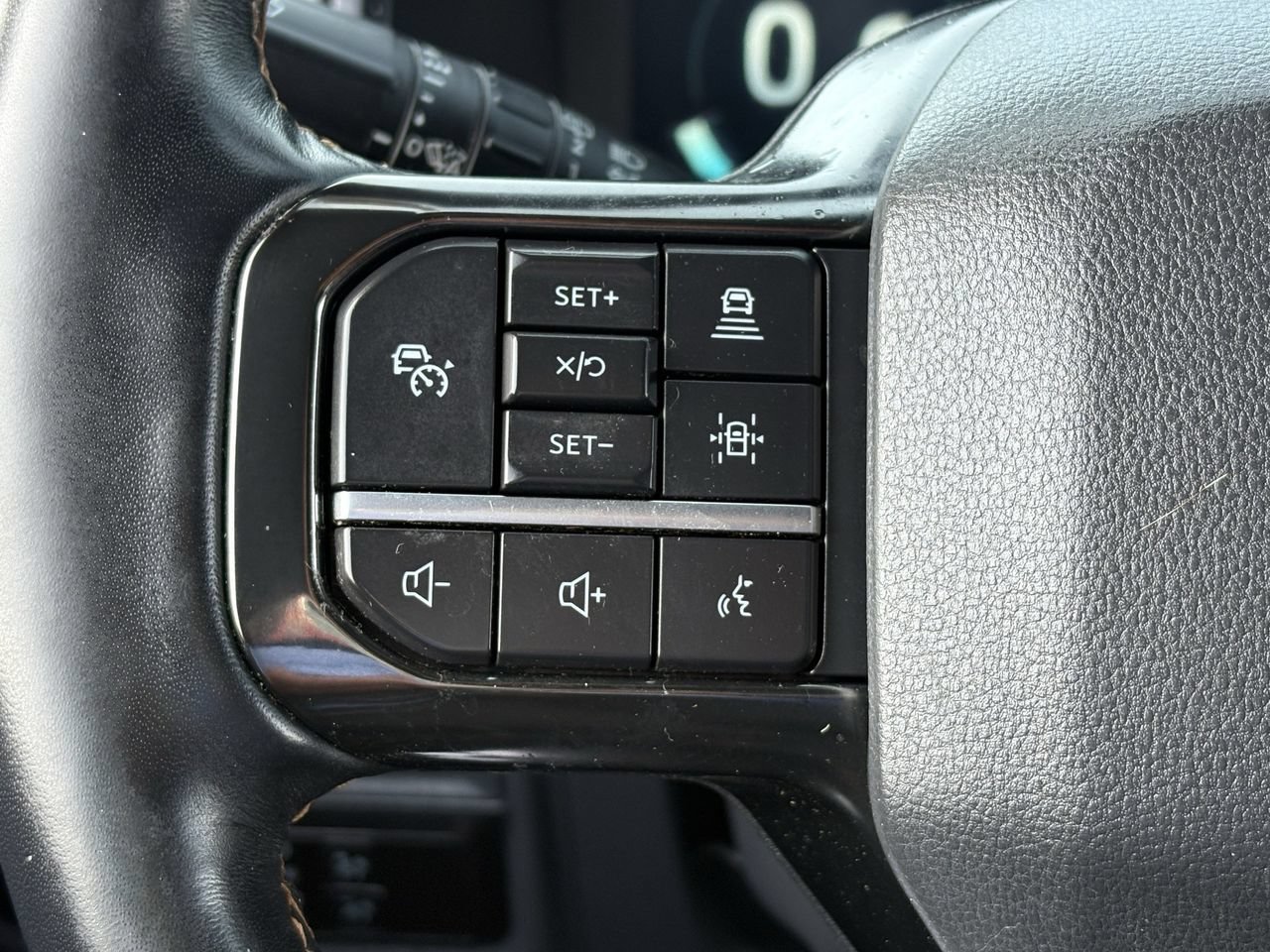 Used 2023 Ford Expedition Max Platinum RWD image 16