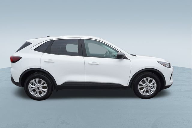 Used 2023 Ford Escape Active image 10