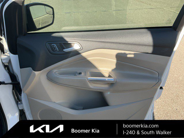 Used 2015 Ford Escape Titanium image 10