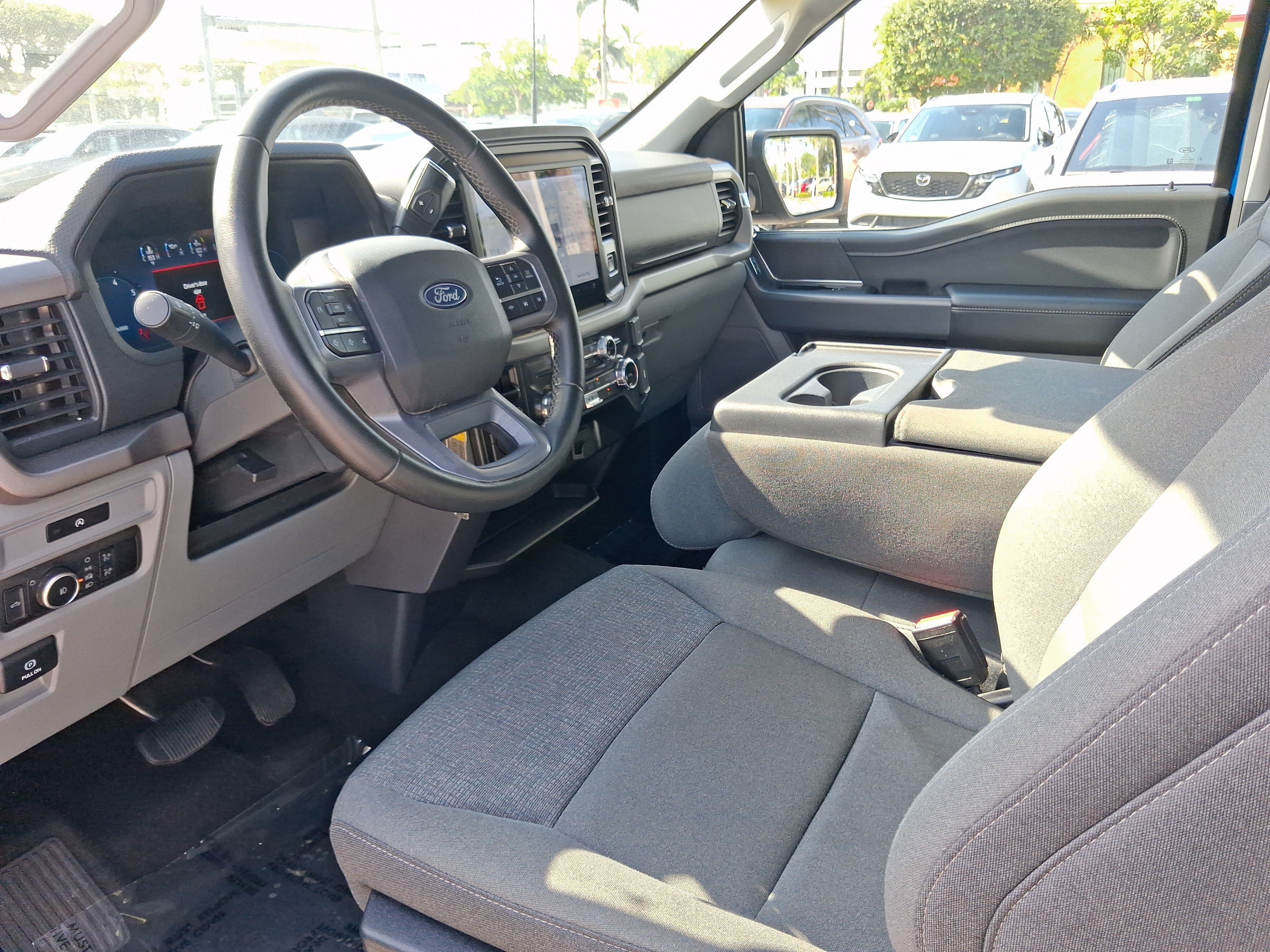 Used 2025 Ford F150 XLT w/ Equipment Group 301A Standard AWD/4WD image 10