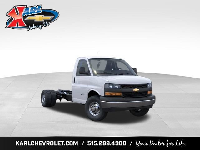New 2026 Chevrolet Express 3500 w/ Power Convenience Package RWD image 1