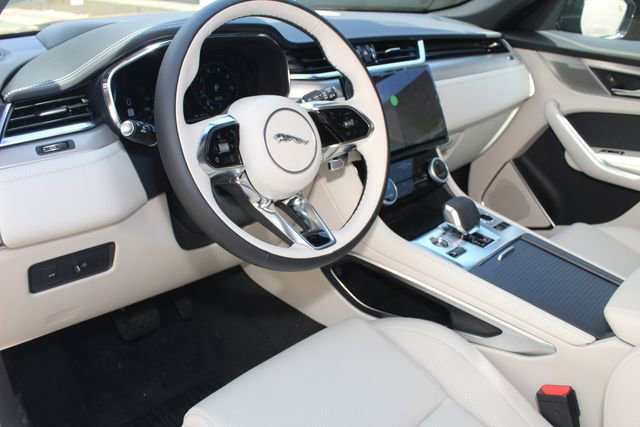 New 2026 Jaguar F-PACE R-Dynamic S image 14