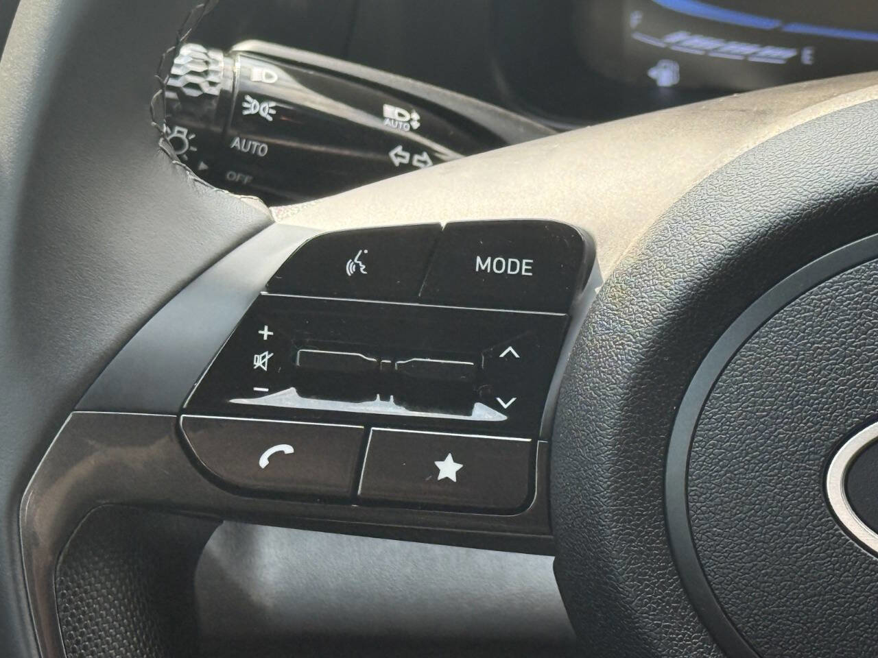 Used 2025 Hyundai Elantra Sport w/ Cargo Package image 16