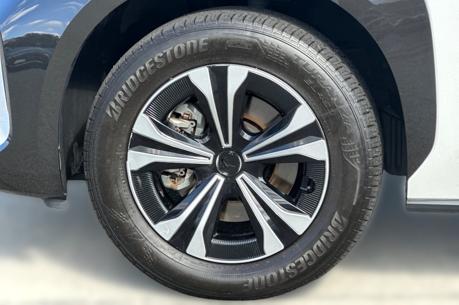Certified 2023 Toyota bZ4X AWD w/ Weather Package image 12