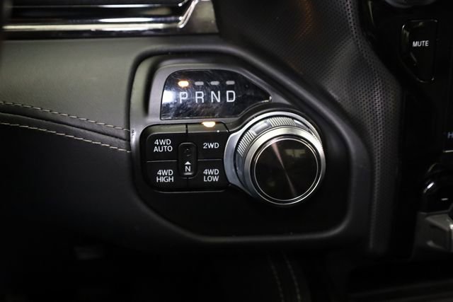 Used 2022 RAM 1500 Limited w/ Body Color Bumper Group image 27