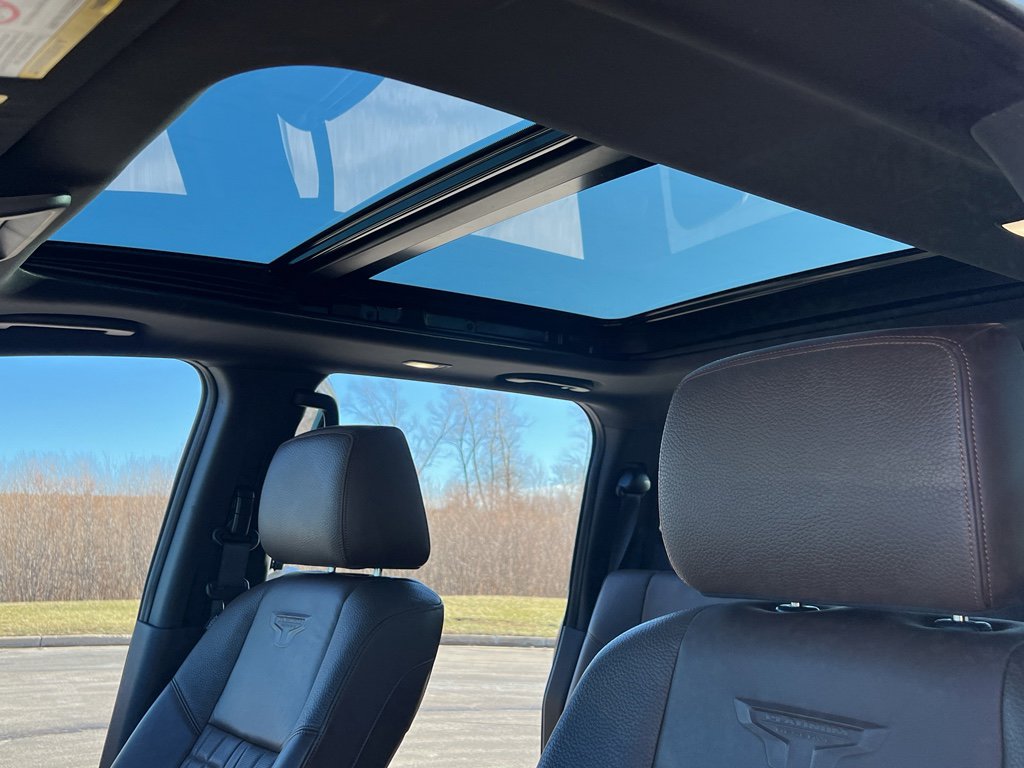 Used 2024 Nissan Titan Platinum Reserve w/ Moonroof Package image 22
