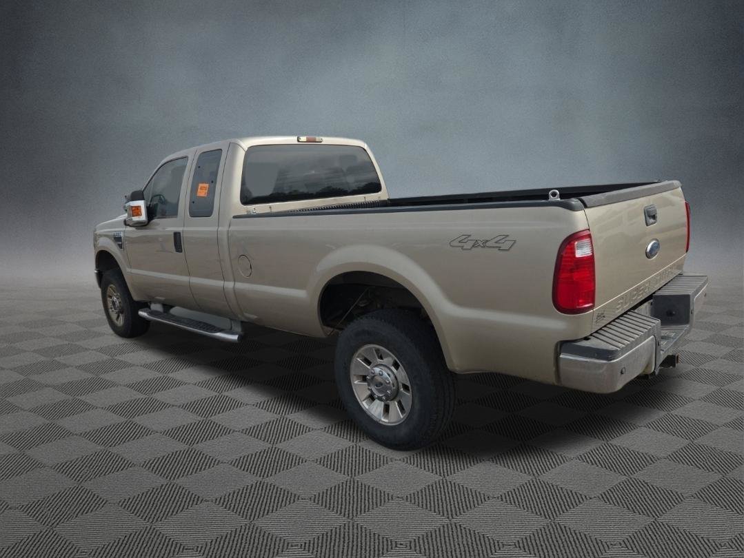 Used 2008 Ford F350 4x4 SuperCab Super Duty image 4