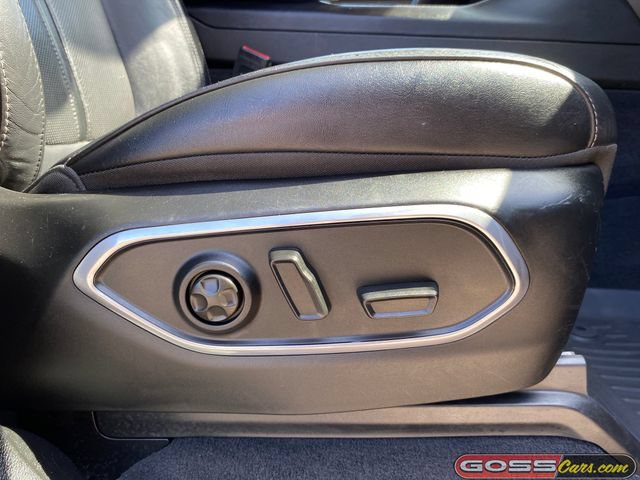 Used 2022 Jeep Wagoneer Series III AWD/4WD image 7