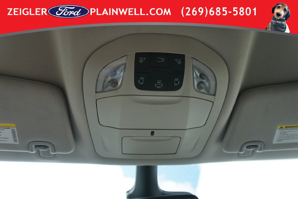 Used 2024 Chrysler Voyager LX FWD image 33
