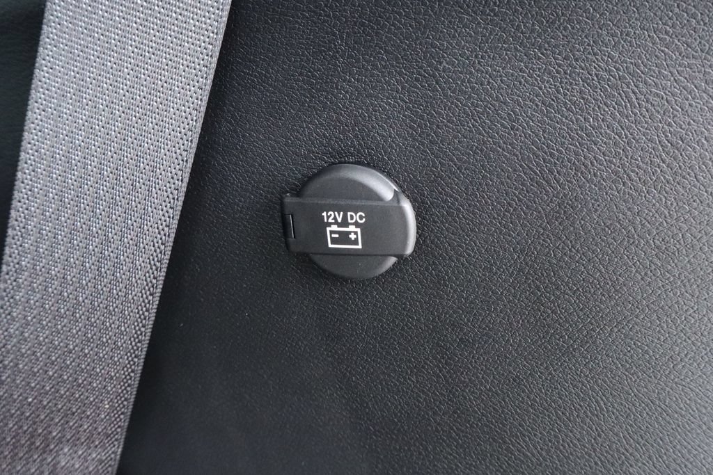Used 2025 Chrysler Pacifica Select FWD image 38