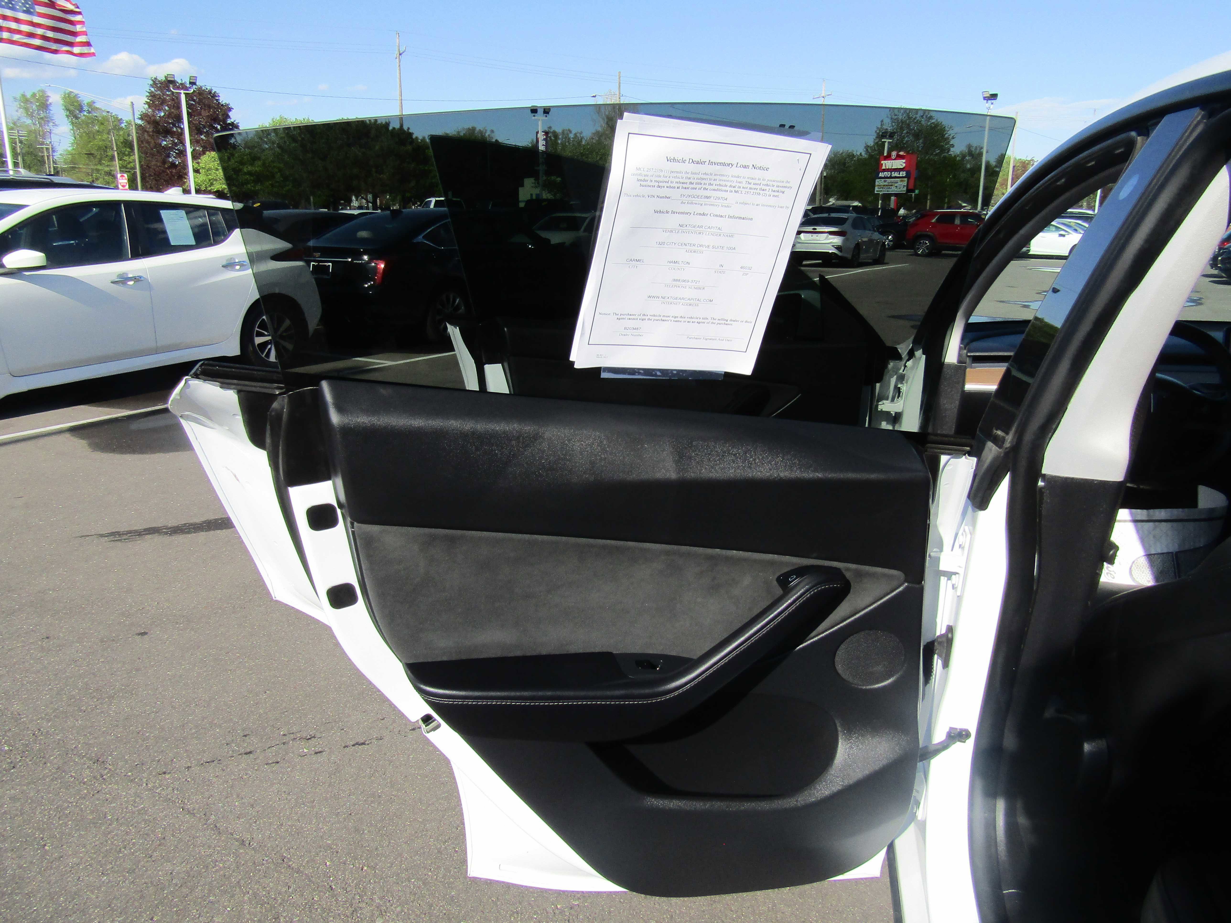 Used 2021 Tesla Model Y Long Range AWD/4WD image 13