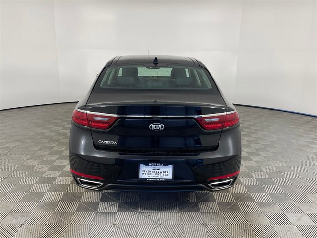 Certified 2017 Kia Cadenza Premium w/ Luxury Package image 23
