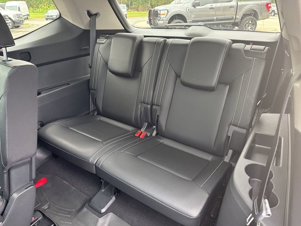 Used 2021 Volkswagen Atlas SE image 16