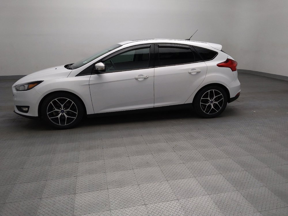 Used 2017 Ford Focus SEL FWD image 2