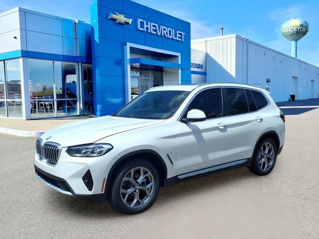 Used 2022 BMW X3 xDrive30i w/ Premium Package w/ZPA AWD/4WD image 8