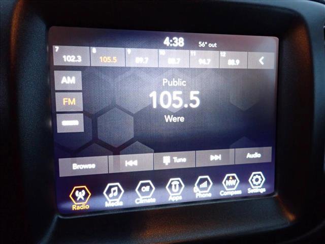 Used 2018 Jeep Compass Trailhawk w/ Cold Weather Group image 19