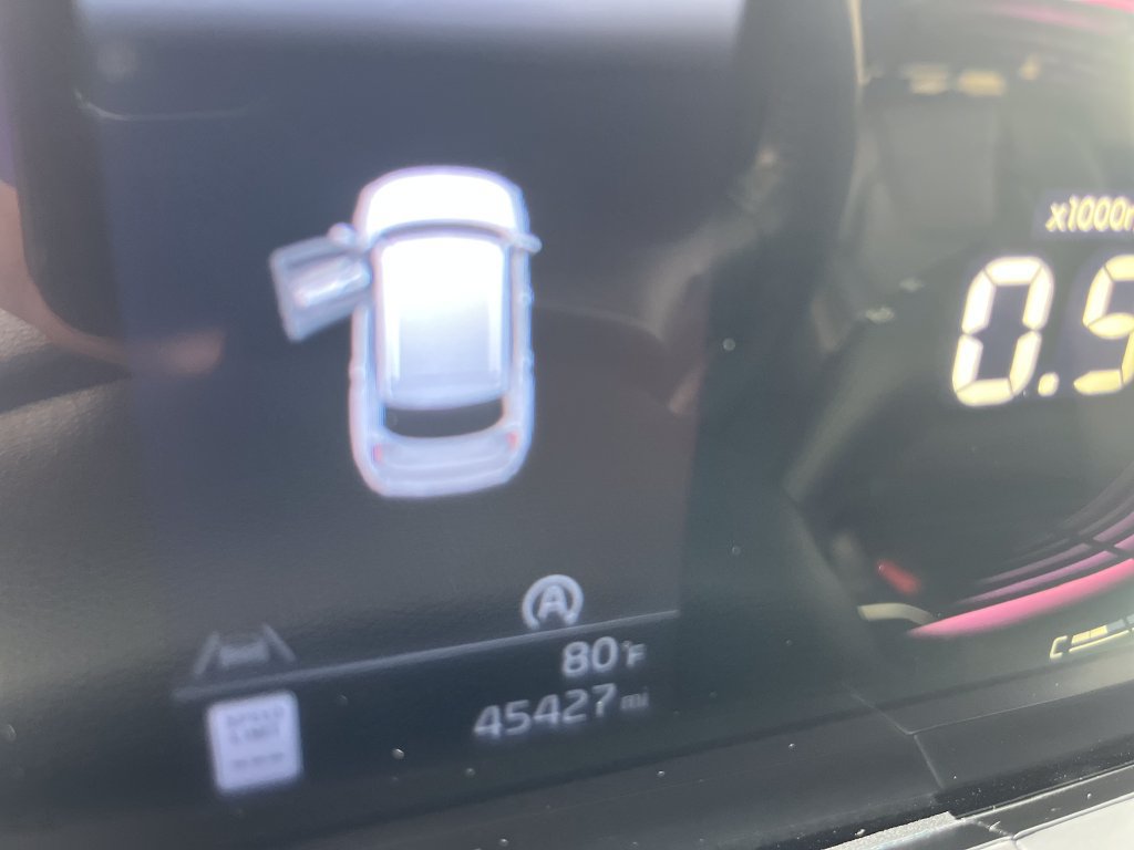 Certified 2023 Kia Telluride LX FWD image 16